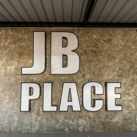 Jb Place Nakhon Pathom Bagian luar foto