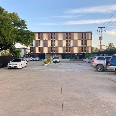 Jb Place Nakhon Pathom Bagian luar foto